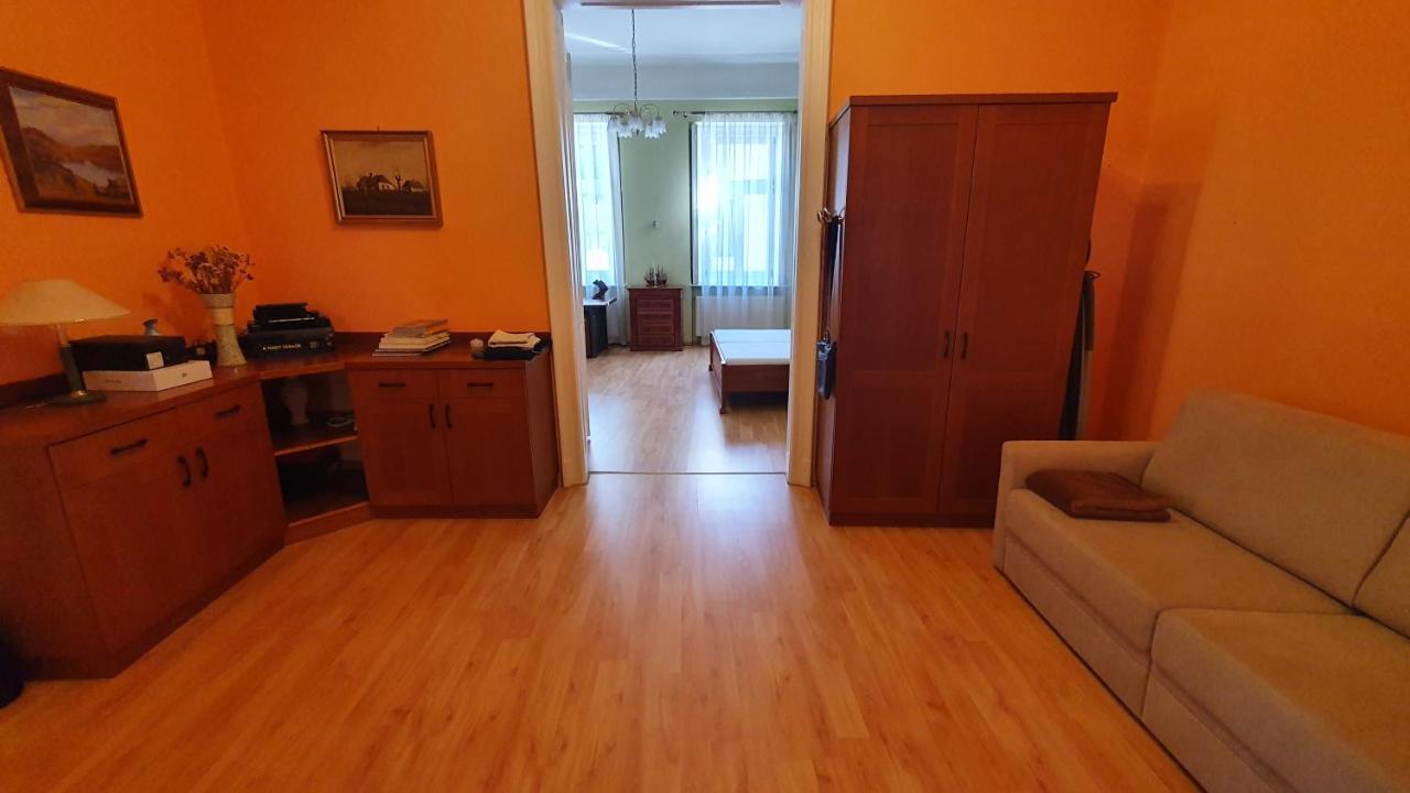Casa Tajola Leilighet Kecskemét Eksteriør bilde